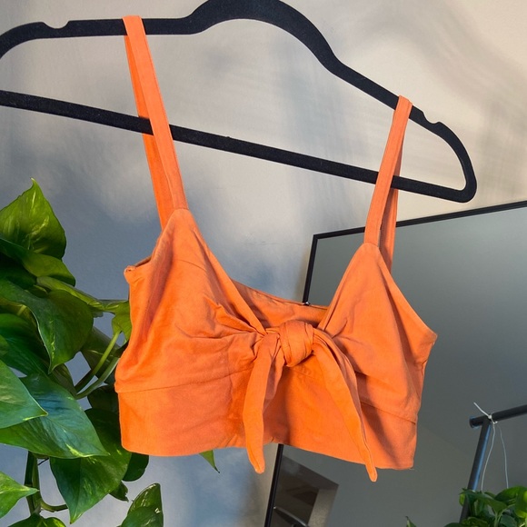 Super cute burnt orange crop top tank top with front tie - Picture 2 of 3